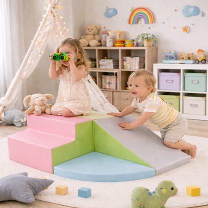 Lino I Indoor Spielrutsche aus Schaumstoff für Kinder